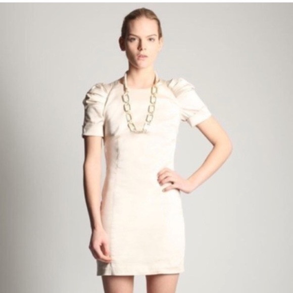 𝐹𝑟𝑒𝑛𝑐ℎ 𝐶𝑜𝑛𝑛𝑒𝑐𝑡𝑖𝑜𝑛 𝐷𝑟𝑒𝑠𝑠 - Picture 2 of 8